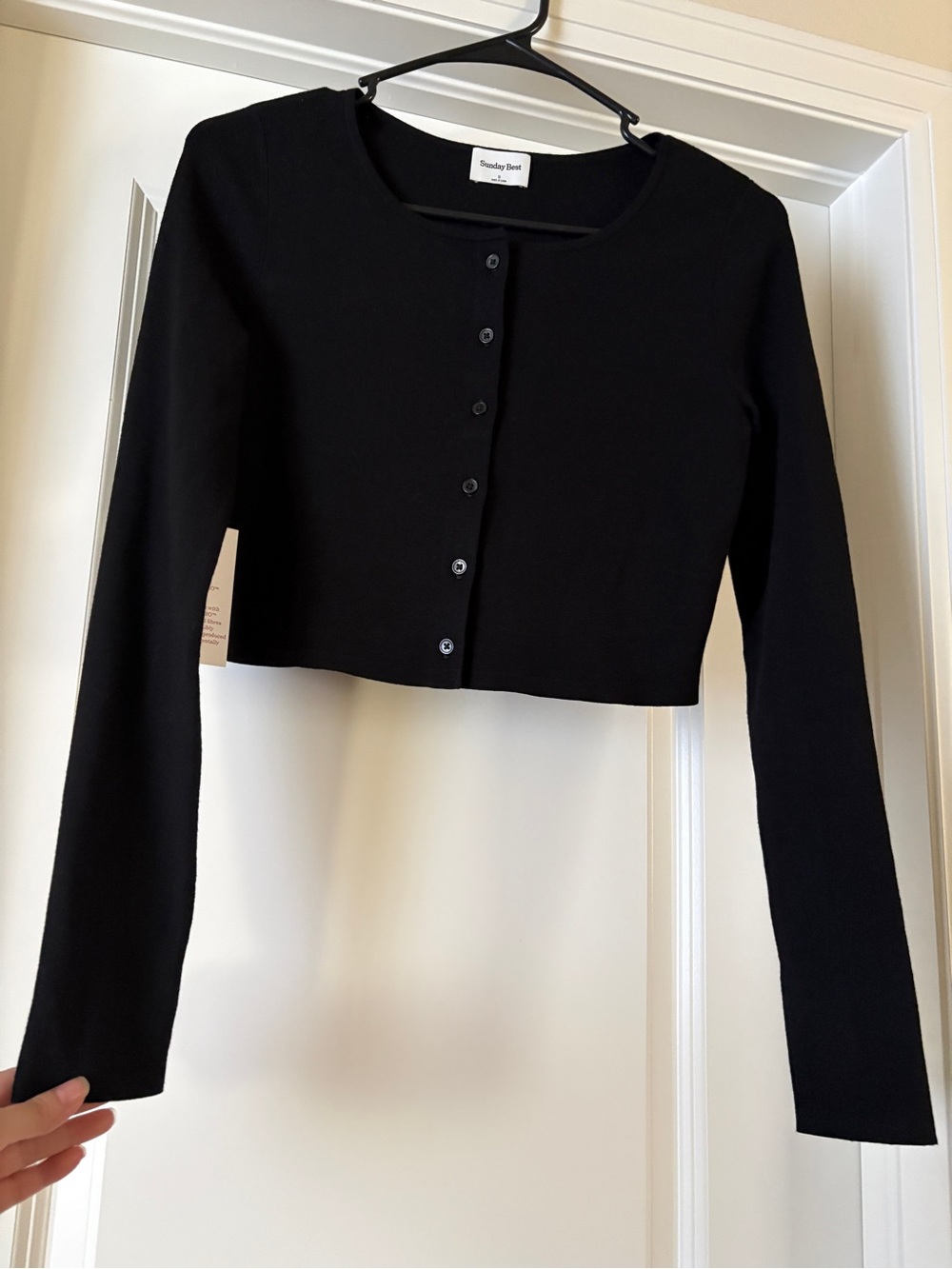 Aritzia Izzy Black Cropped Button-Front Cardigan Size Small NWT